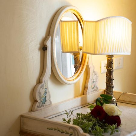 Home Grifondoro Affittacamere Генуя Екстер'єр фото